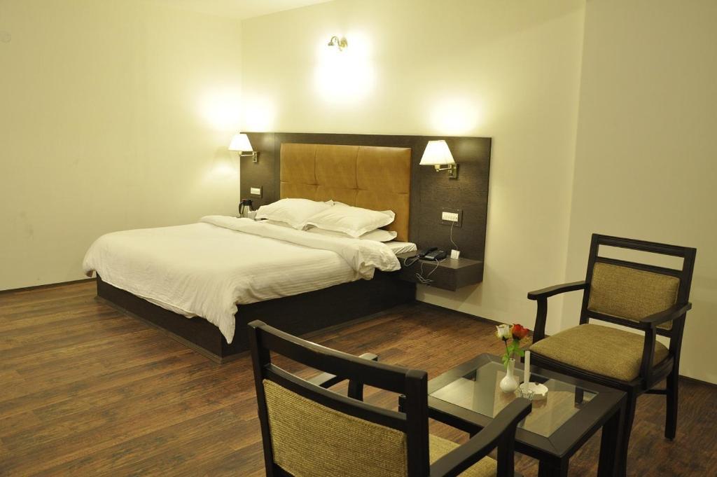 Hotel Sandhya Kasol Manīkaran Δωμάτιο φωτογραφία